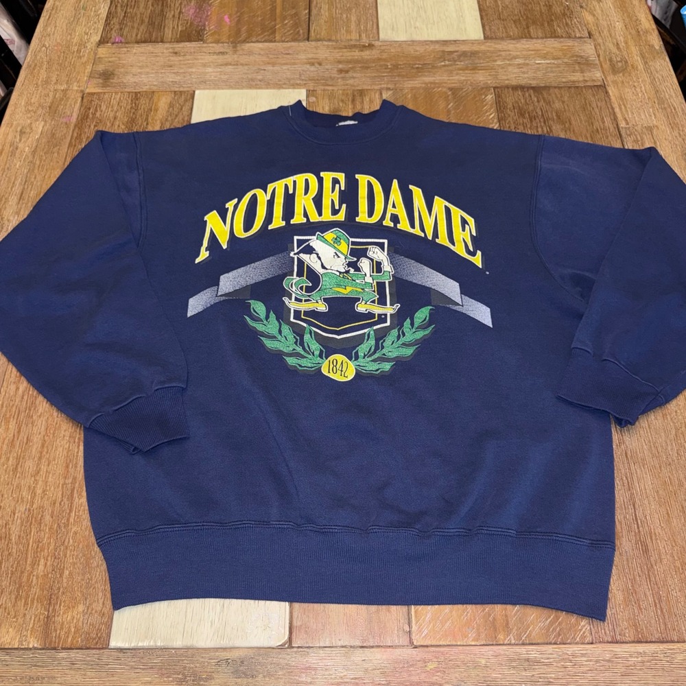 Notre Dame Sweatshirt Mens XL Navy Blue Excellent Fighting Irish Leprechaun Crew